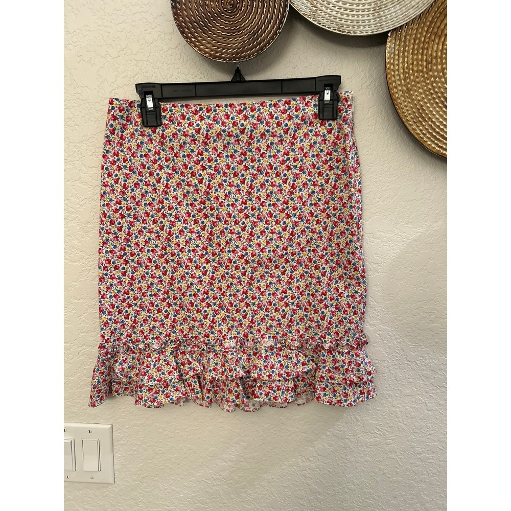 Ralph Lauren - 90's Y2K
Vintage Floral Midi Skirt size 4